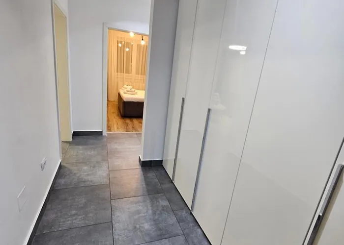 Almora Panoramic Apartamento Braşov